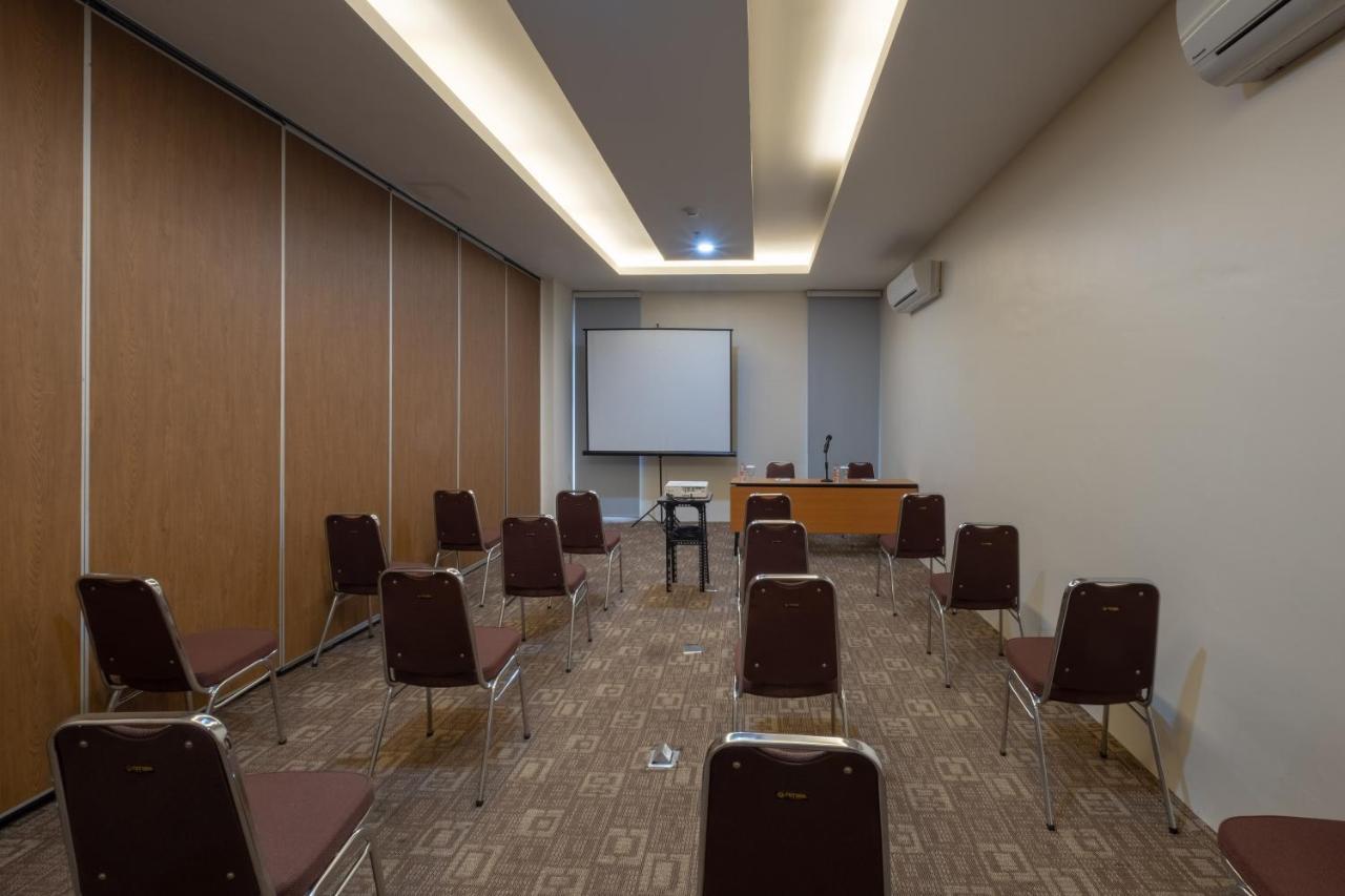 Terraz Tree Hotel Τζακάρτα Εξωτερικό φωτογραφία
