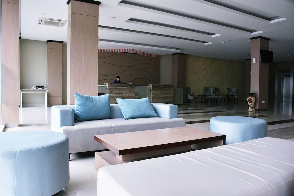 Terraz Tree Hotel Τζακάρτα Εξωτερικό φωτογραφία