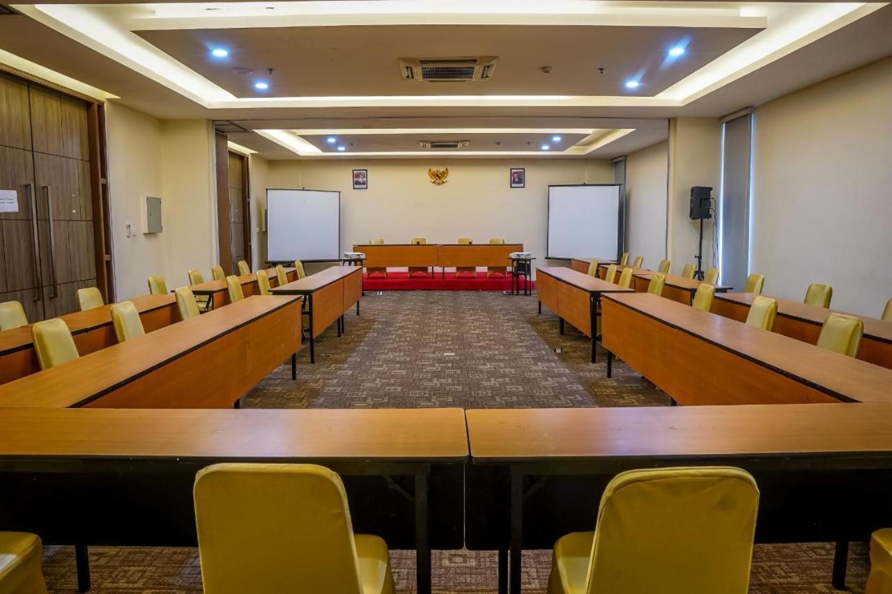 Terraz Tree Hotel Τζακάρτα Εξωτερικό φωτογραφία