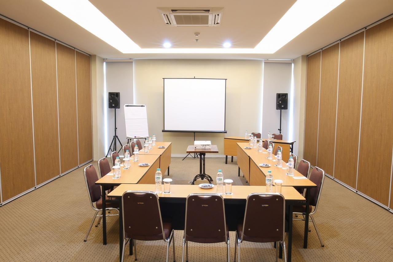 Terraz Tree Hotel Τζακάρτα Εξωτερικό φωτογραφία